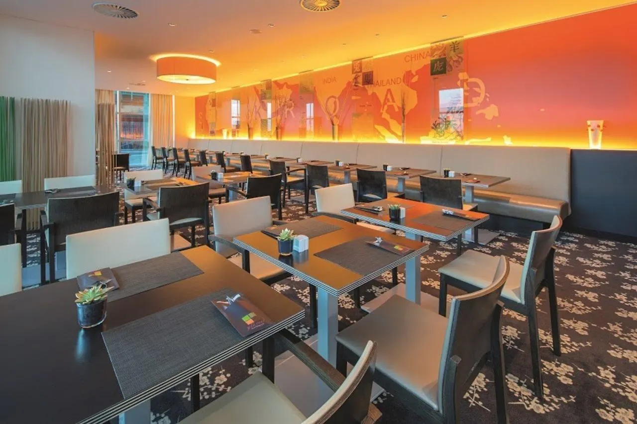 Moevenpick Hotel Amsterdam City Centre