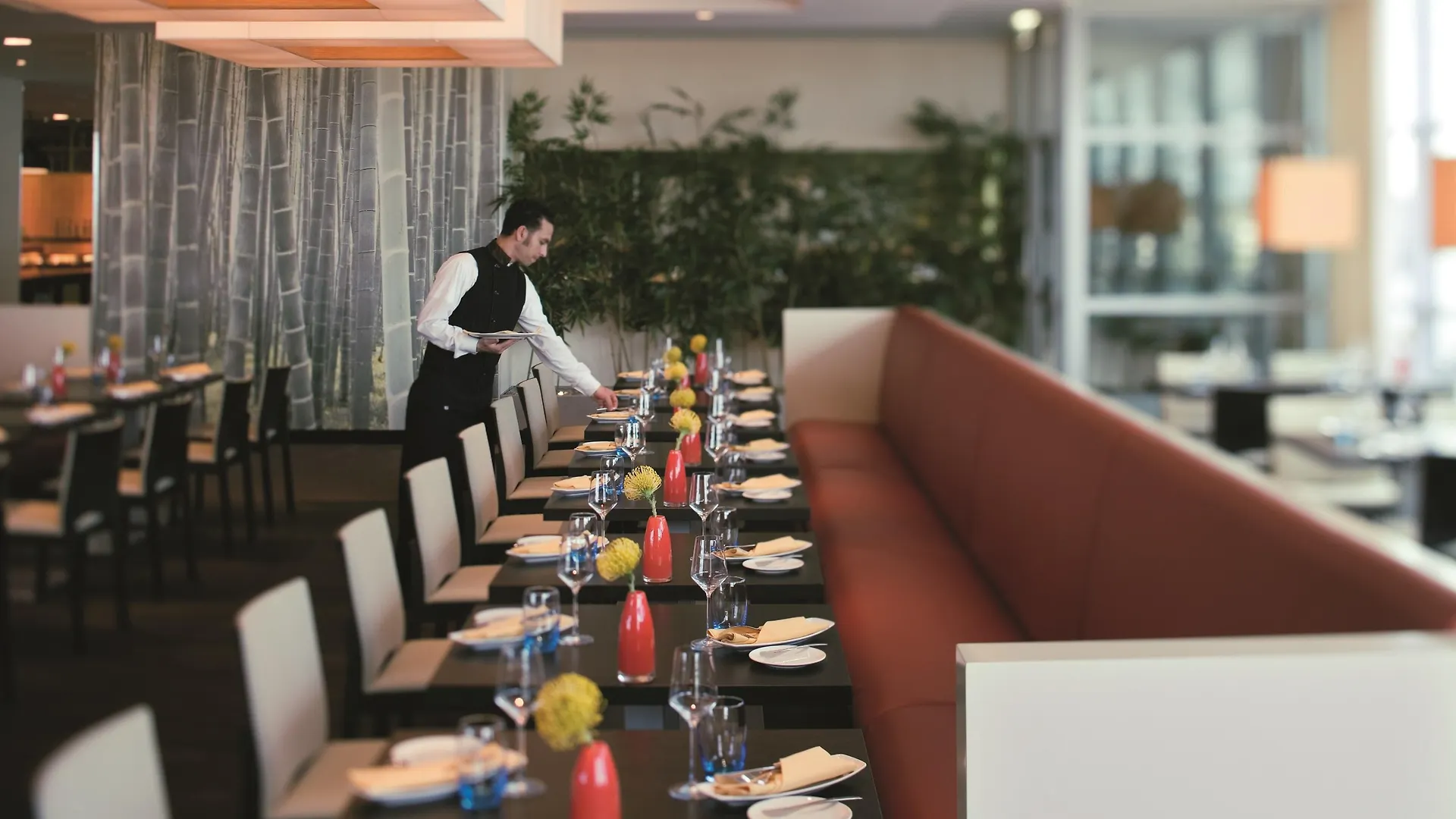 Moevenpick Hotel Amsterdam City Centre 4*,  Netherlands