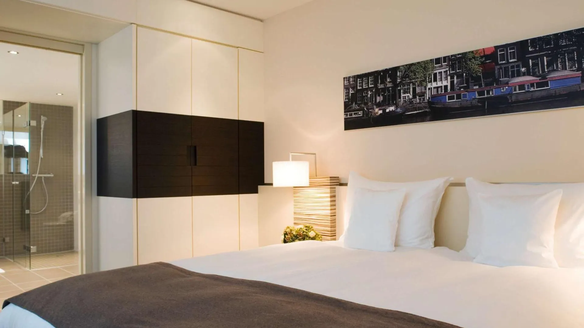 Moevenpick Hotel Amsterdam City Centre 4*,  Нидерланды