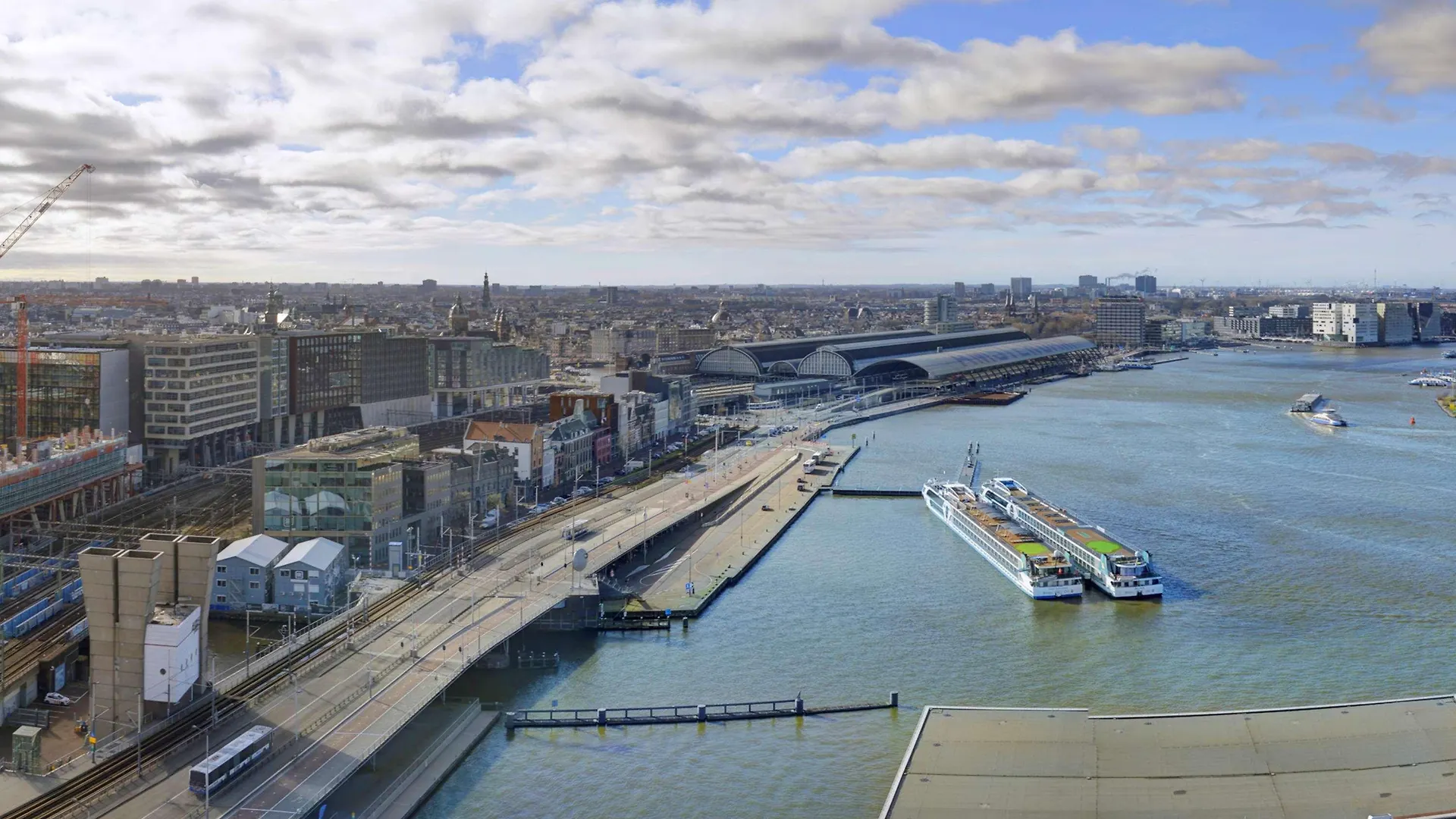 Mövenpick Hotel Amsterdam City Centre Nederland