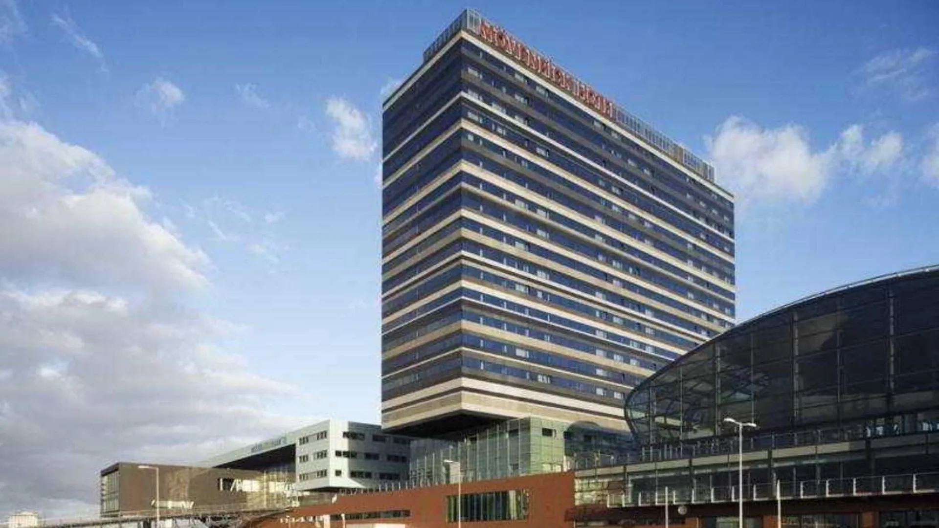 Moevenpick Hotel Amsterdam City Centre